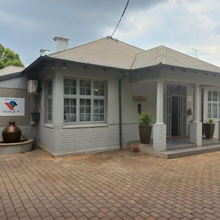Triple9 Hatfield Guesthouse Pretoria-Noord Extérieur photo