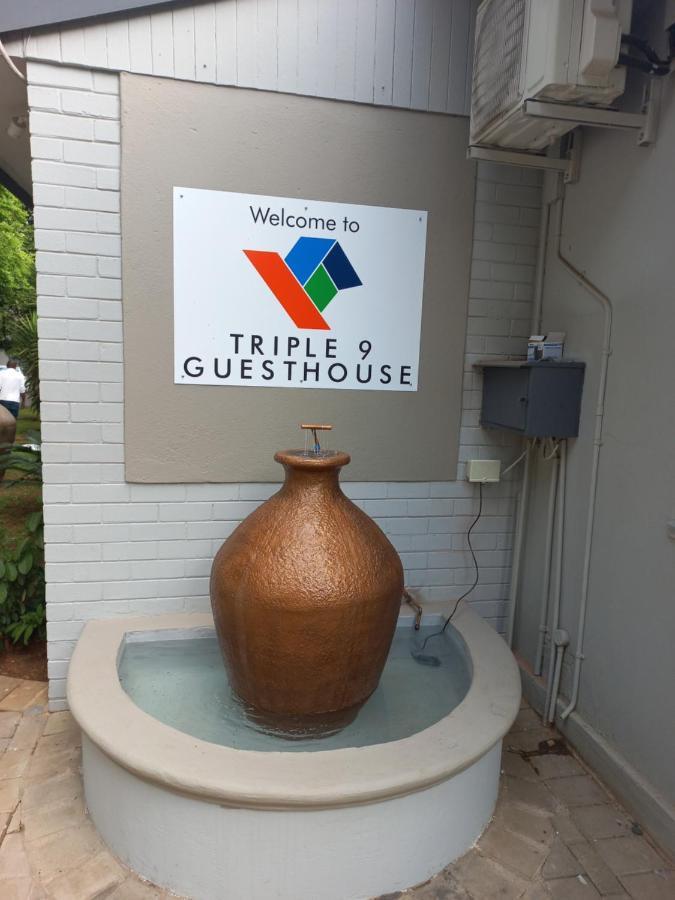 Triple9 Hatfield Guesthouse Pretoria-Noord Extérieur photo