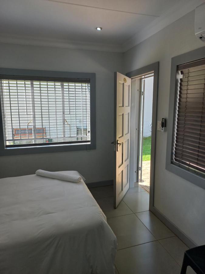 Triple9 Hatfield Guesthouse Pretoria-Noord Chambre photo