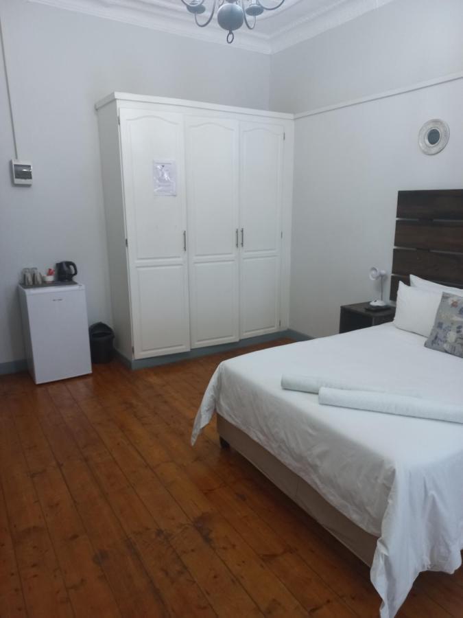 Triple9 Hatfield Guesthouse Pretoria-Noord Chambre photo