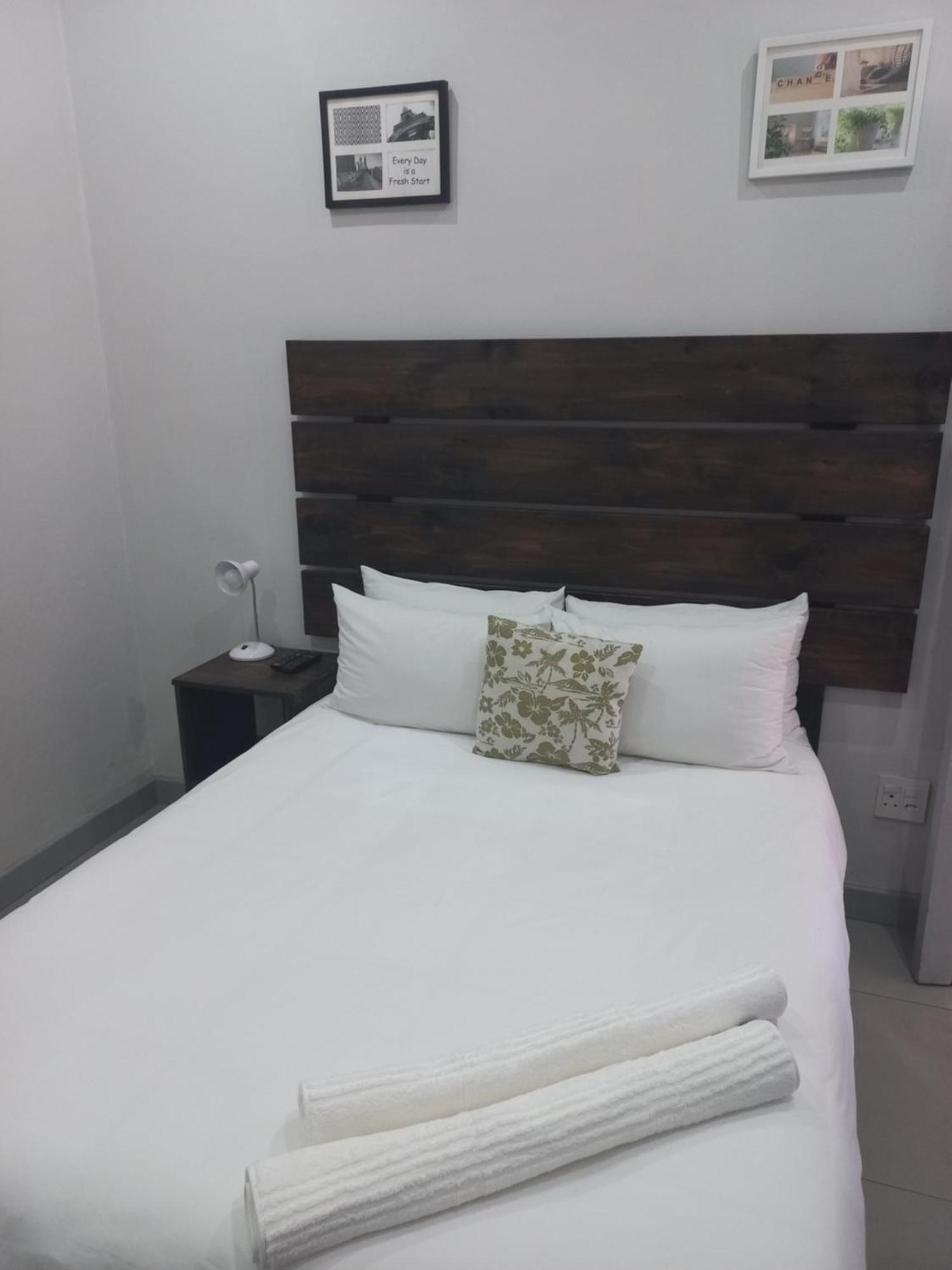 Triple9 Hatfield Guesthouse Pretoria-Noord Chambre photo
