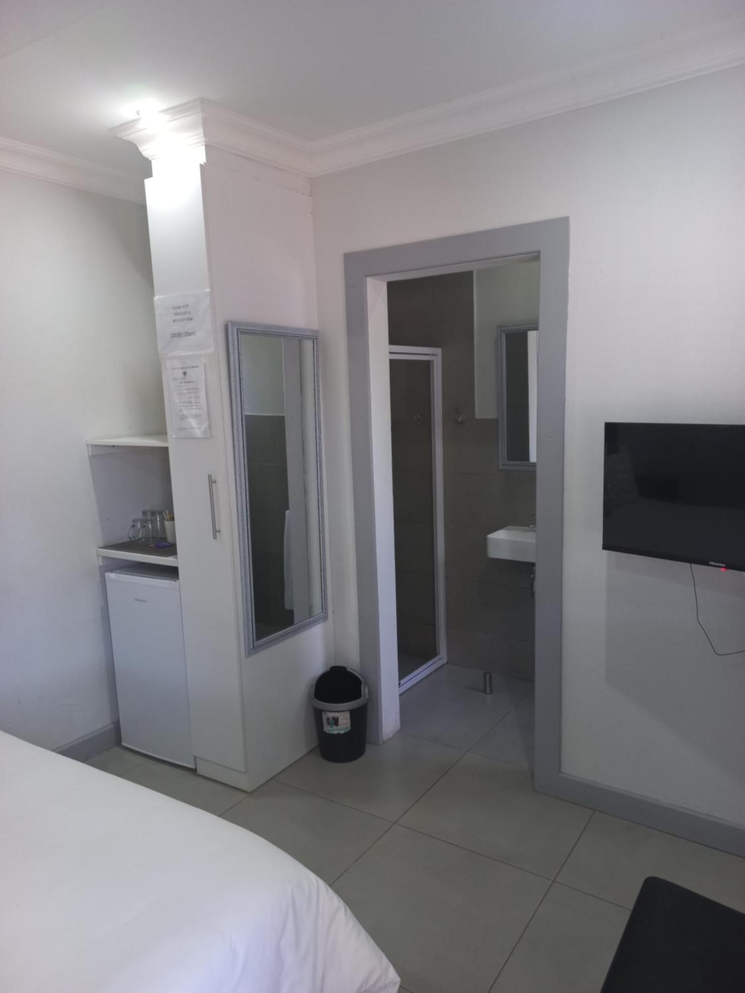 Triple9 Hatfield Guesthouse Pretoria-Noord Chambre photo