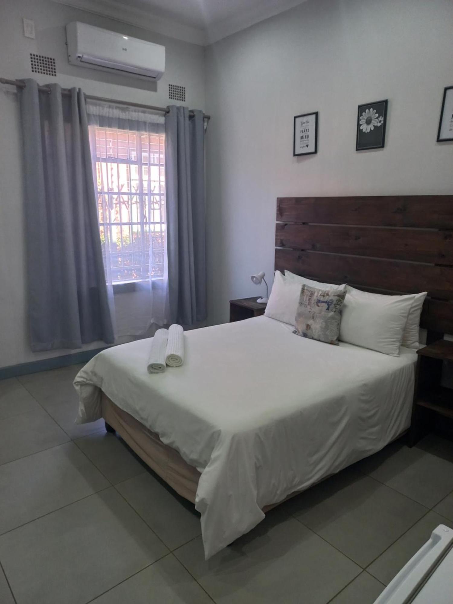 Triple9 Hatfield Guesthouse Pretoria-Noord Chambre photo